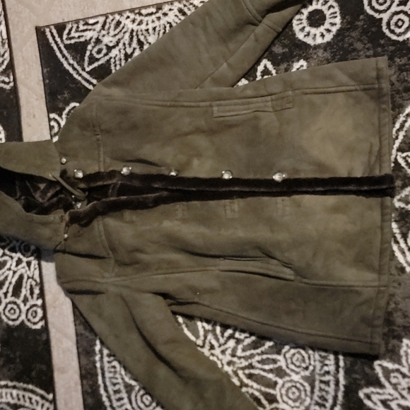 Jacket - Picture 4 of 5